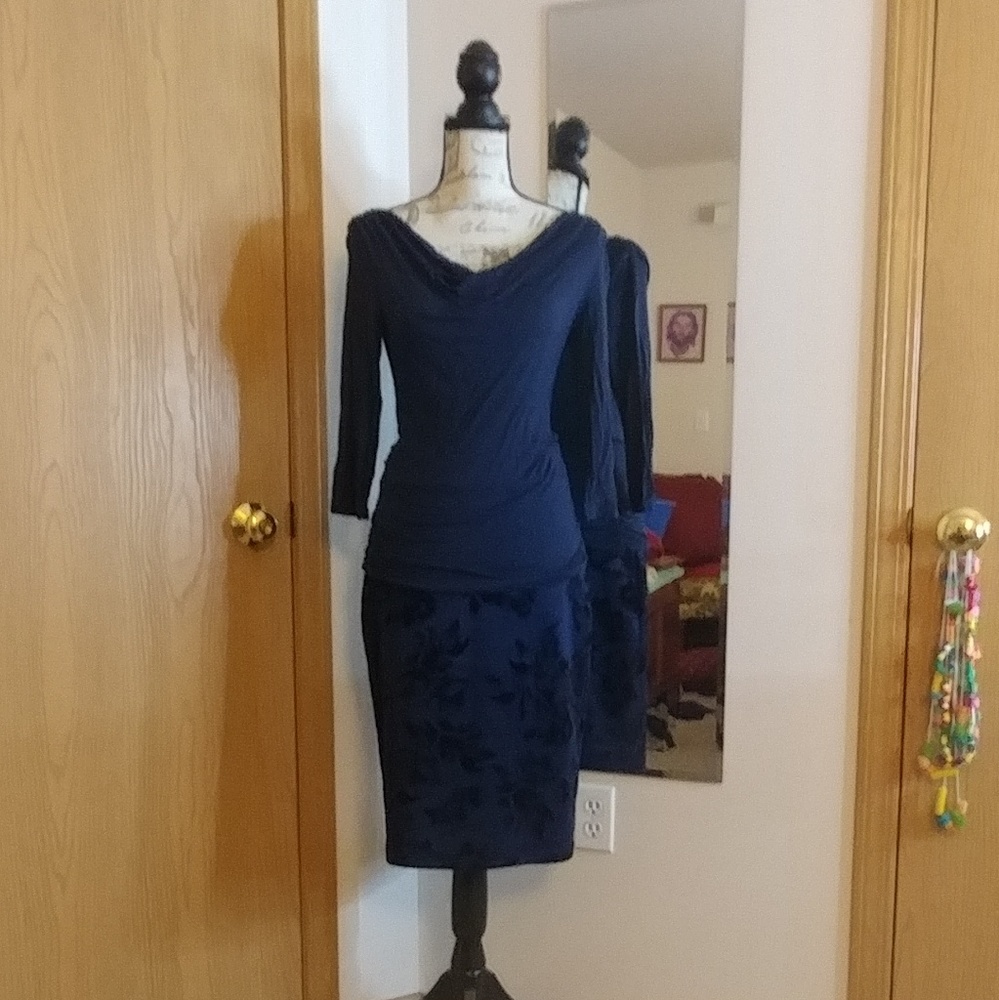 Cowl neck blouse with beaded back💜